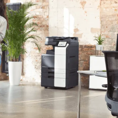Konica Minolta bizhub C301i foto